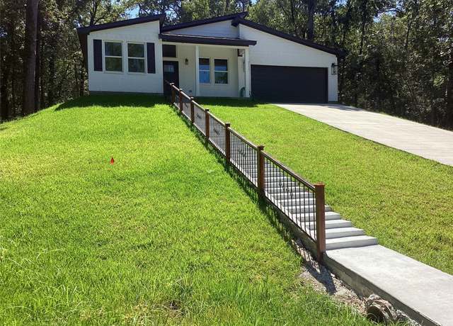 Property at 24411 Oakland Hills Rd, Huntsville, TX 77320, 3 beds, 2.5 baths