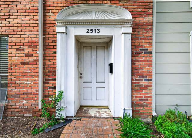 Property at 2513 Marilee Ln, Houston, TX 77057, 2 beds, 1.5 baths