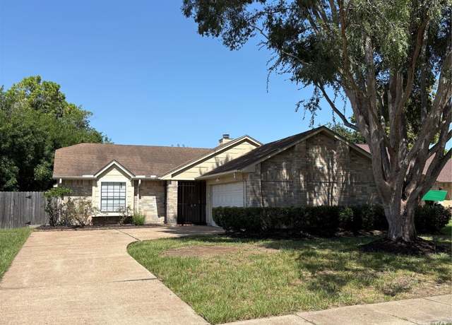 Property at 11503 Stansberg Dr, Houston, TX 77066, 4 beds, 3 baths