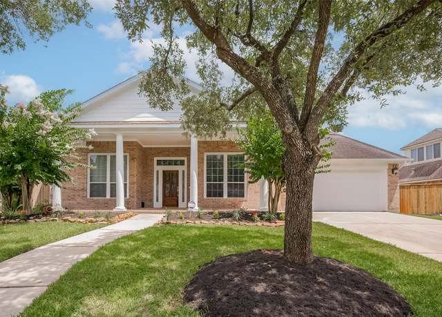 Property at 17406 Sunset Arbor Dr, Tomball, TX 77377, 3 beds, 3 baths