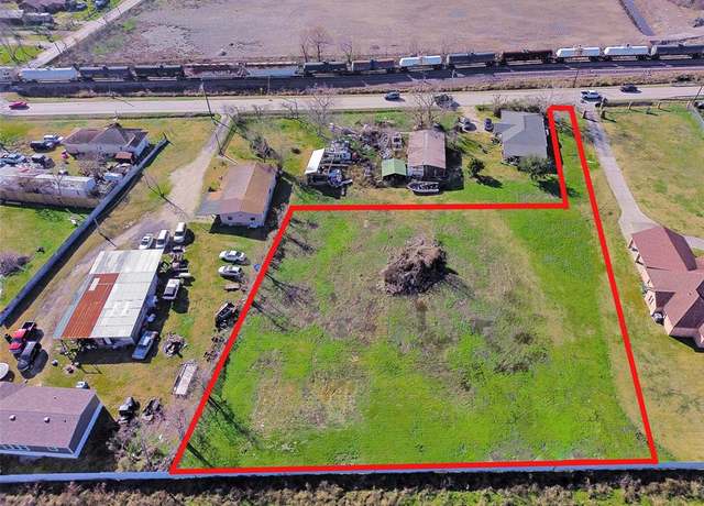 Property at 5410 Wade Rd, Baytown, TX 77521
