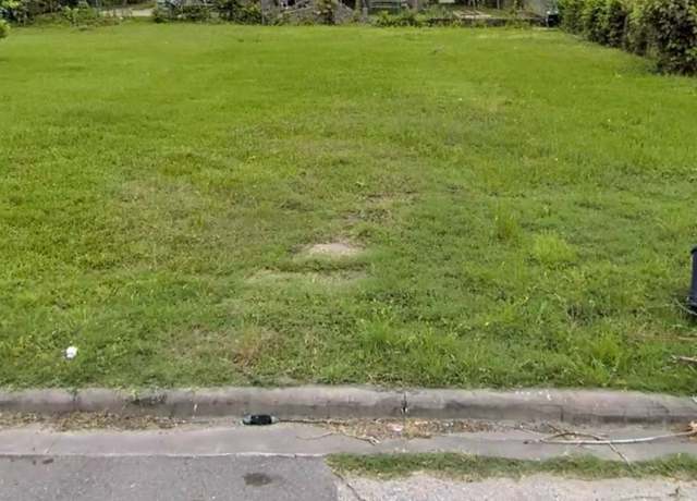 Property at 1313 E 34th St, Houston, TX 77022