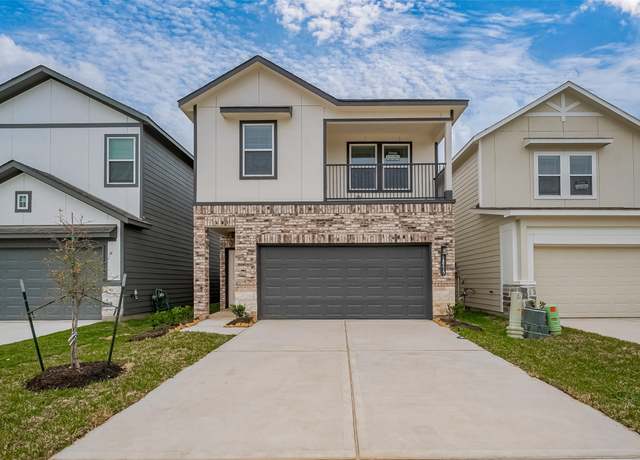 Property at 14975 Eagle Feather Dr, Houston, TX 77090, 3 beds, 2 baths