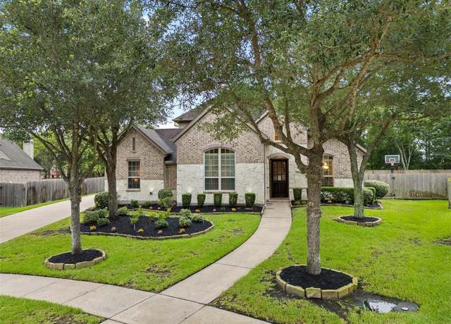 Property at 100 Anderson Ranch Ln, Friendswood, TX 77546, 4 beds, 5 baths