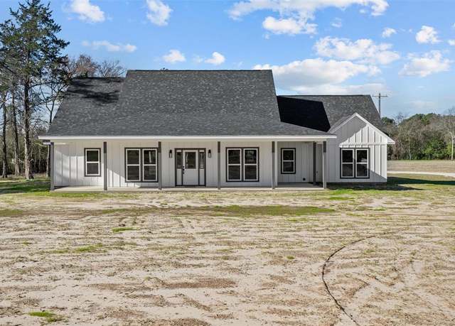 Property at 595 FM 2968, Grapeland, TX 75844, 3 beds, 2.5 baths