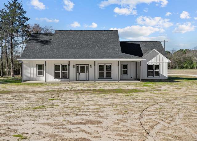 Property at 595 Fm 2968, Grapeland, TX 75844, 3 beds, 2.5 baths