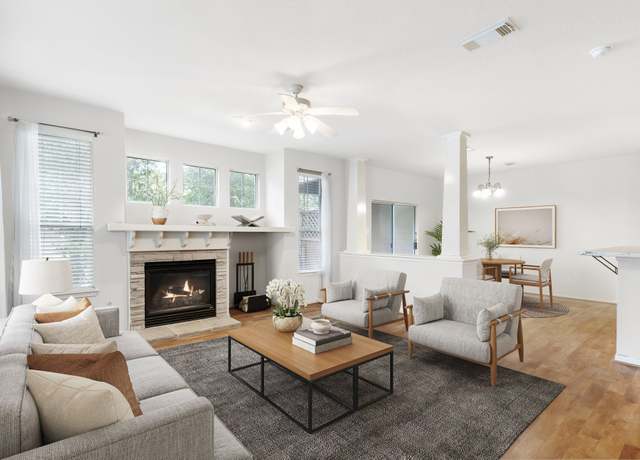 Property at 52 Stone Creek Pl #52, The Woodlands, TX 77382, 2 beds, 2.5 baths