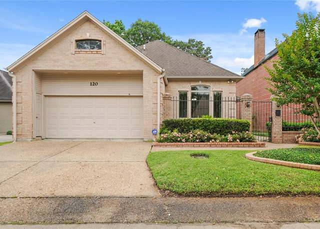 Property at 120 Summerwood St, Beaumont, TX 77706, 3 beds, 2.5 baths