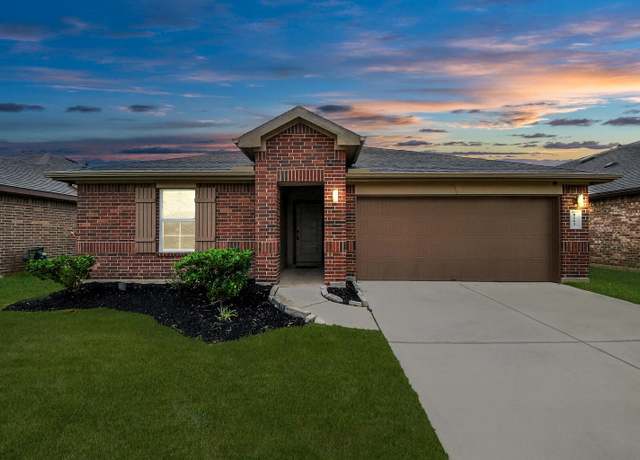 Property at 8203 Molasses Way, Rosharon, TX 77583, 4 beds, 2 baths