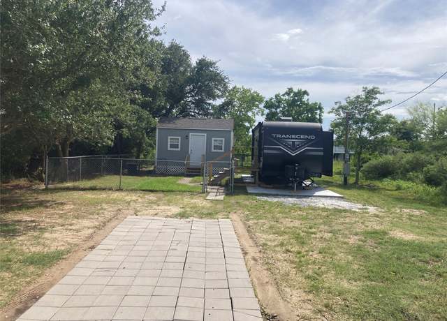 Property at 1321 Trinidad Ln, Port Bolivar, TX 77650