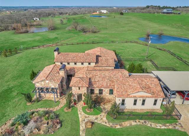 Property at 2021 County Road 312, Navasota, TX 77868, 4 beds, 4 baths