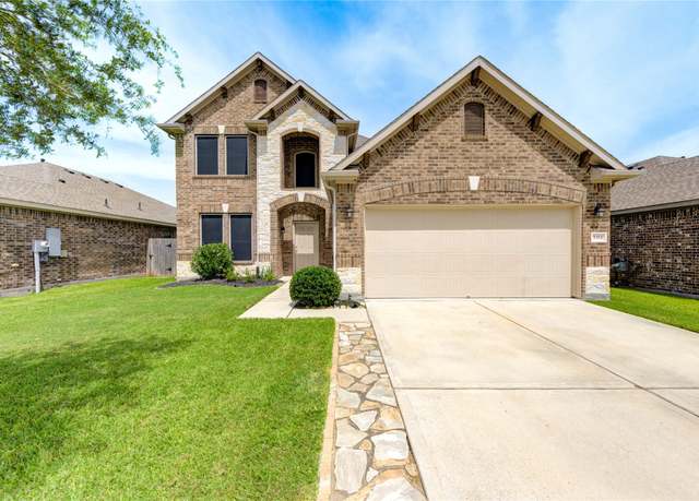 Property at 3314 Explorer Dr, Texas City, TX 77591, 4 beds, 2.5 baths
