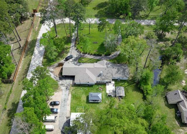 Property at 1535 Spring Hills Dr, Spring, TX 77386, 6 beds, 3.5 baths