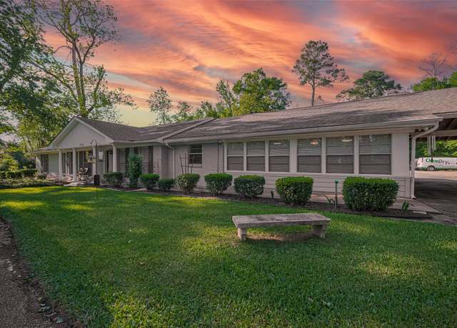 Property at 1535 Spring Hills Dr, Spring, TX 77386, 6 beds, 3.5 baths