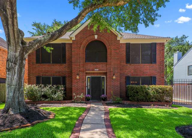 Property at 939 Mulberry Ridge Way, Houston, TX 77062, 4 beds, 2.5 baths