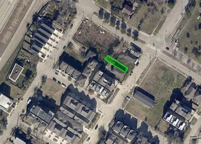 Property at 3208 Hutchins St, Houston, TX 77004