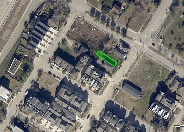 Property at 3208 Hutchins St, Houston, TX 77004