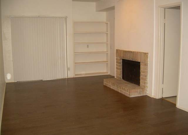 Property at 9809 Richmond Ave Unit C10, Houston, TX 77042, 1 bed, 1 bath