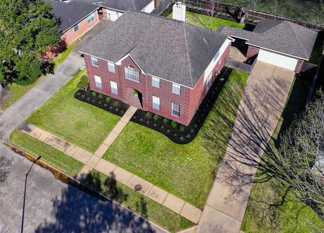 Property at 18818 Evergreen Falls Dr, Houston, TX 77084, 4 beds, 2.5 baths