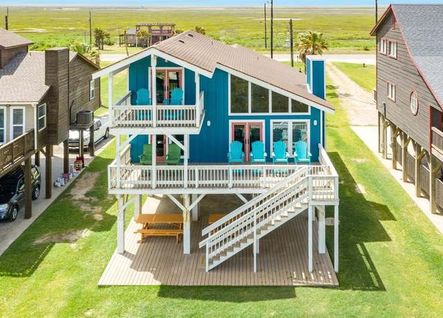 Property at 2426 Bluewater Hwy, Surfside Beach, TX 77541, 5 beds, 2.5 baths