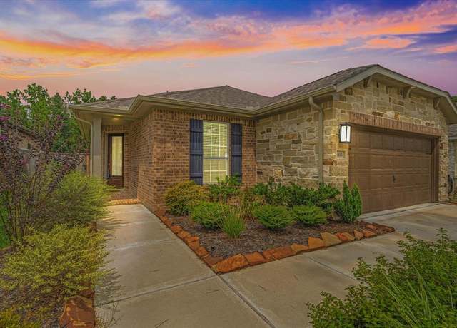 Property at 105 Passion Flower Cv, Montgomery, TX 77316, 2 beds, 2 baths