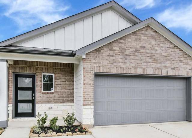 Property at 2033 Caney Creek Ct, Conroe, TX 77301, 3 beds, 2 baths