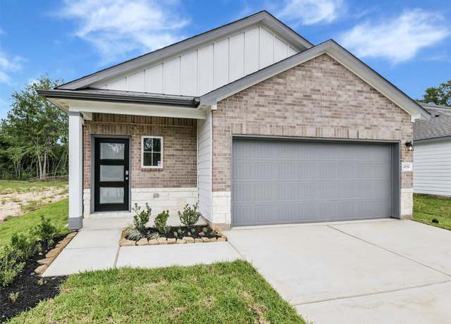 Property at 2033 Caney Creek Ct, Conroe, TX 77301, 3 beds, 2 baths
