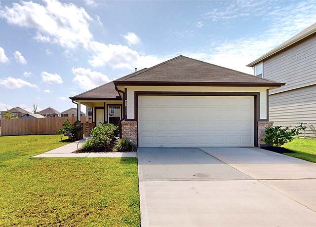 Property at 25111 Falcon Castle Ln, Porter, TX 77365, 3 beds, 2 baths