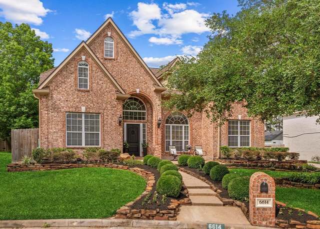 Property at 6614 Haughton Dr, Spring, TX 77389, 4 beds, 3.5 baths