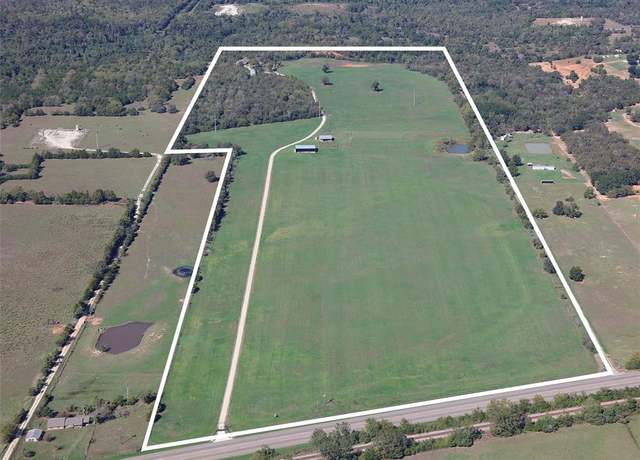 Property at 4732 West US Highway 79, Franklin, TX 77856, 4 beds, 2.5 baths