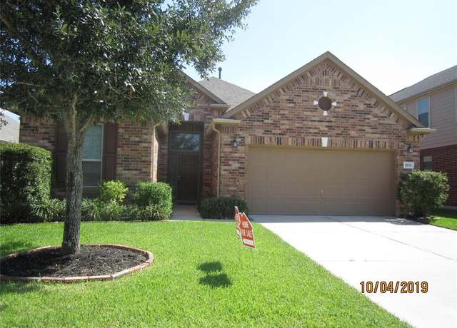 Property at 11030 Jacob Crossing Dr, Richmond, TX 77406, 3 beds, 2 baths