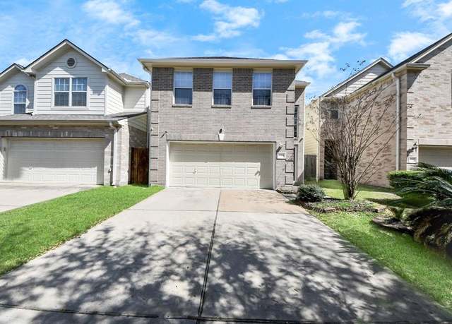 Property at 10138 W Palm Lake Dr, Houston, TX 77034, 3 beds, 2 baths