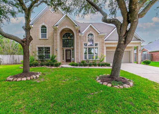 Property at 14038 Cobalt Glen Dr, Sugar Land, TX 77498, 4 beds, 4.5 baths