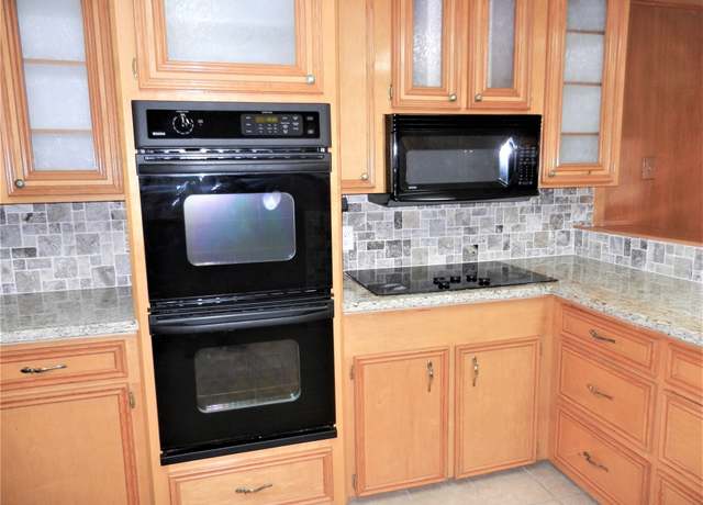 Property at 3903 Acorn Ln, Kingwood, TX 77345, 4 beds, 3 baths