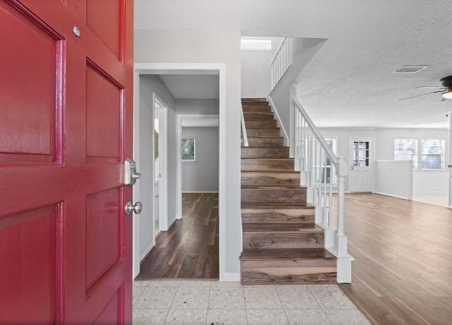 Property at 17122 Telegraph Creek Dr, Spring, TX 77379, 4 beds, 2.5 baths