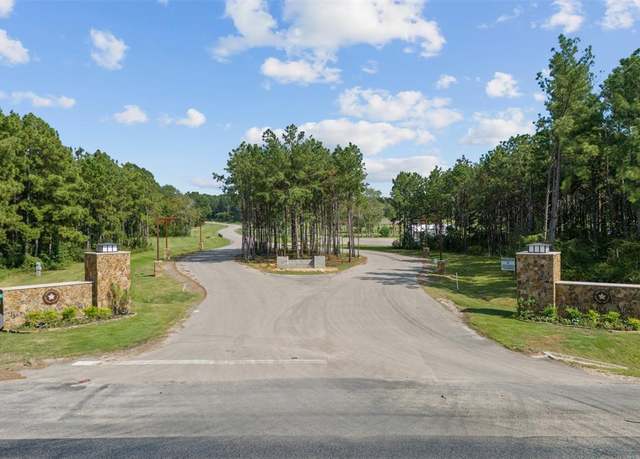 Property at 11610 Dawn Tree Ln, Willis, TX 77378