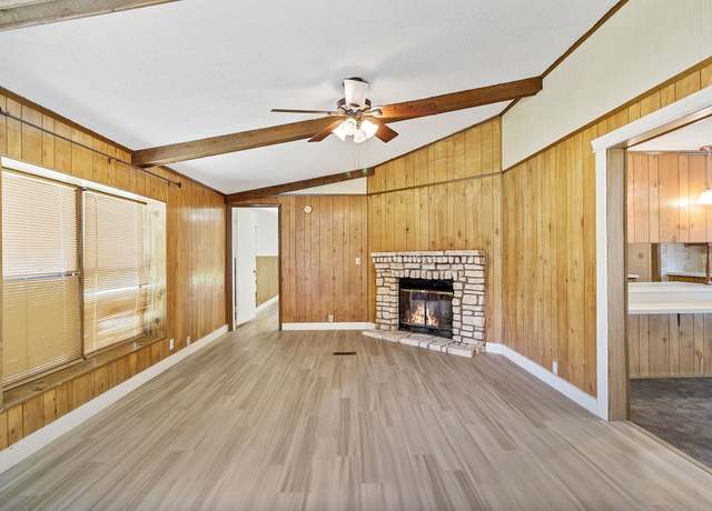 Property at 212 Chris Brent Dr, Livingston, TX 77351, 3 beds, 2 baths