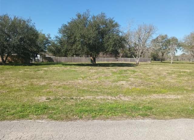 Property at 6902 Moore Rd, Hitchcock, TX 77563