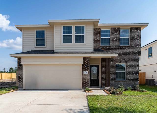 Property at 425 Monarch Trl, Huntsville, TX 77340, 4 beds, 2.5 baths
