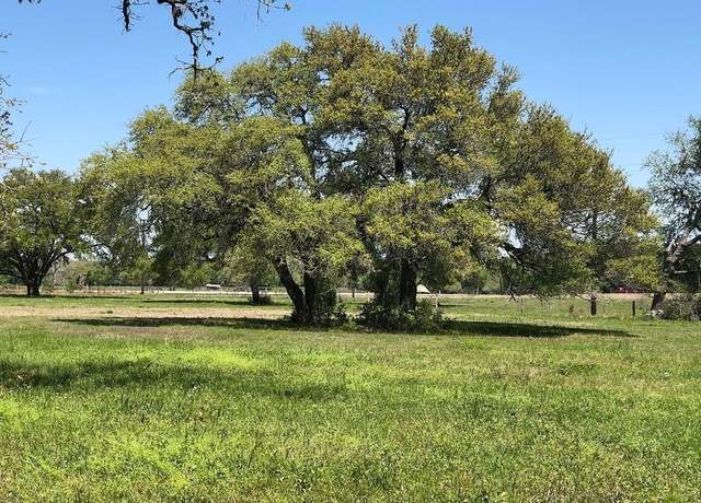 Property at Lot 6 Pvt 1671, Hallettsville, TX 77964