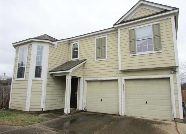 Property at 11737 Logan Ridge Dr, Houston, TX 77072, 3 beds, 2.5 baths