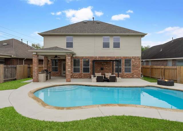 Property at 31611 Summit Springs Ln, Spring, TX 77386, 4 beds, 2.5 baths