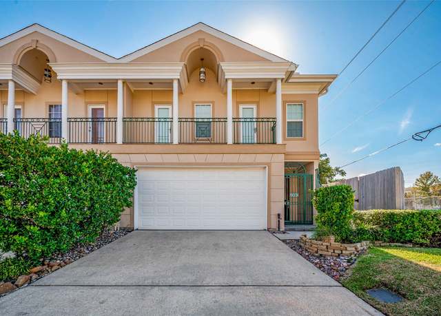 Property at 5031 Nolda St, Houston, TX 77007, 3 beds, 2.5 baths