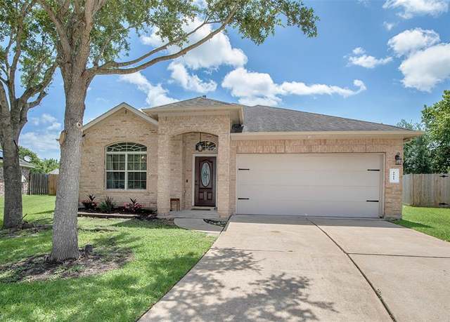 Property at 1911 Vineyard Bend Ct, Pearland, TX 77581, 3 beds, 2 baths