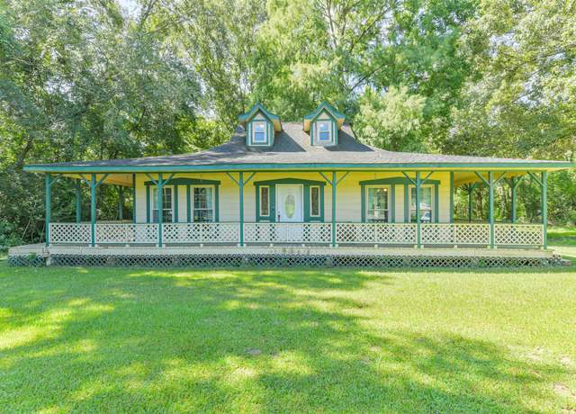 Property at 27556 Fm 2090 Rd, Splendora, TX 77372, 2 beds, 2 baths