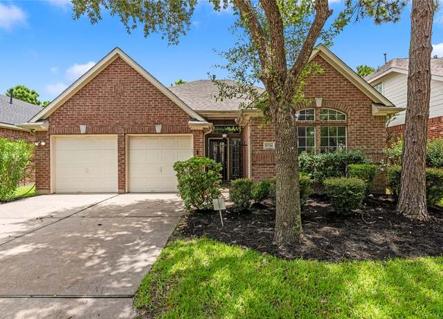 Property at 10714 Lyndon Meadows Dr, Houston, TX 77095, 3 beds, 2 baths