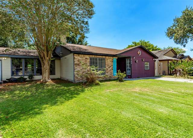 Property at 4106 19th St N, Texas City, TX 77590, 3 beds, 2 baths