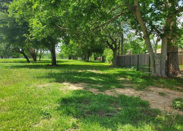 Property at 1406 Coryell St, League City, TX 77573