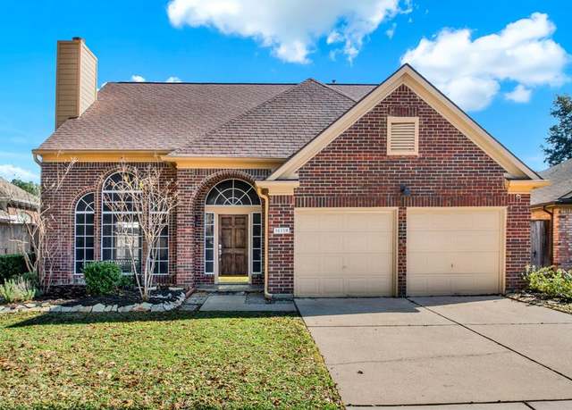 Property at 16119 Lakestone Dr, Tomball, TX 77377, 4 beds, 2.5 baths