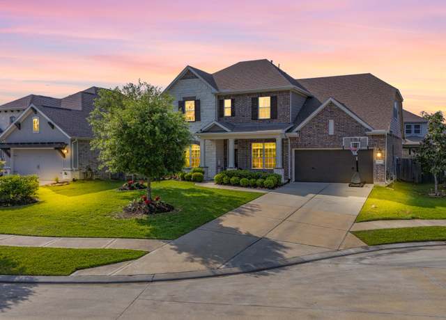 Property at 3919 Dorothy Oaks Ct, Spring, TX 77386, 4 beds, 3.5 baths